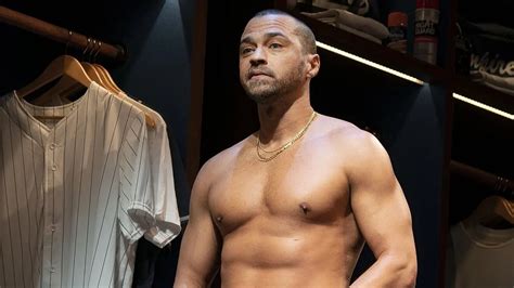 jesse williams leaked photos|Jesse Williams’ Full Frontal Scene in Broadway’s ‘Take Me Out’。